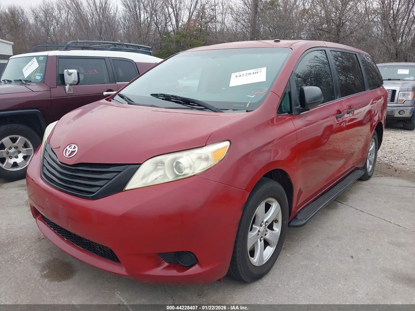 Vin: 5tdzk3dc0cs256616, lot: 44724478, toyota sienna base v6 7 passenger 20122