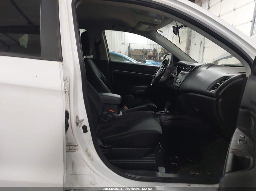 2015 Mitsubishi Outlander Sport Es