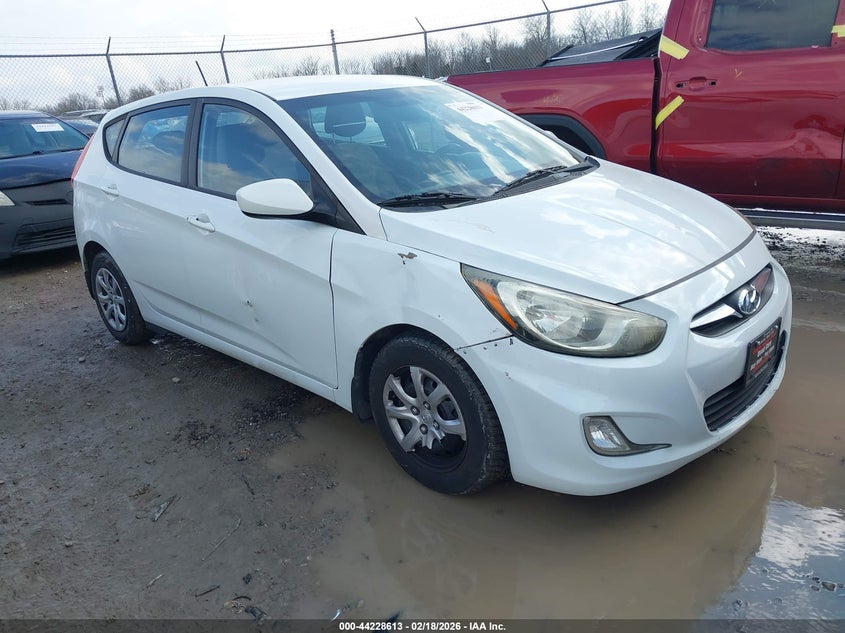 2012 Hyundai Accent Gs