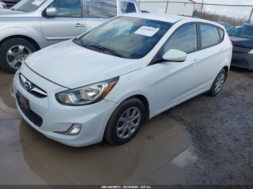 2012 Hyundai Accent Gs
