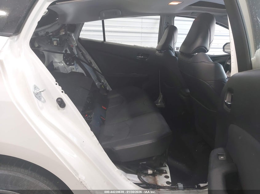 2017 Toyota Prius Four VIN: JTDKARFU0H3032672 Lot: 44228639