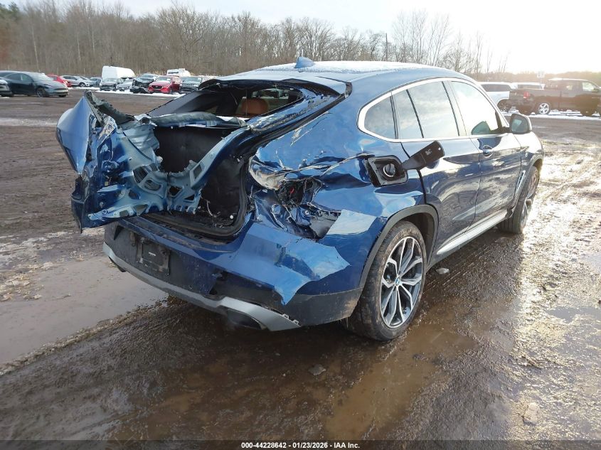 2022 BMW X4 xDrive30I