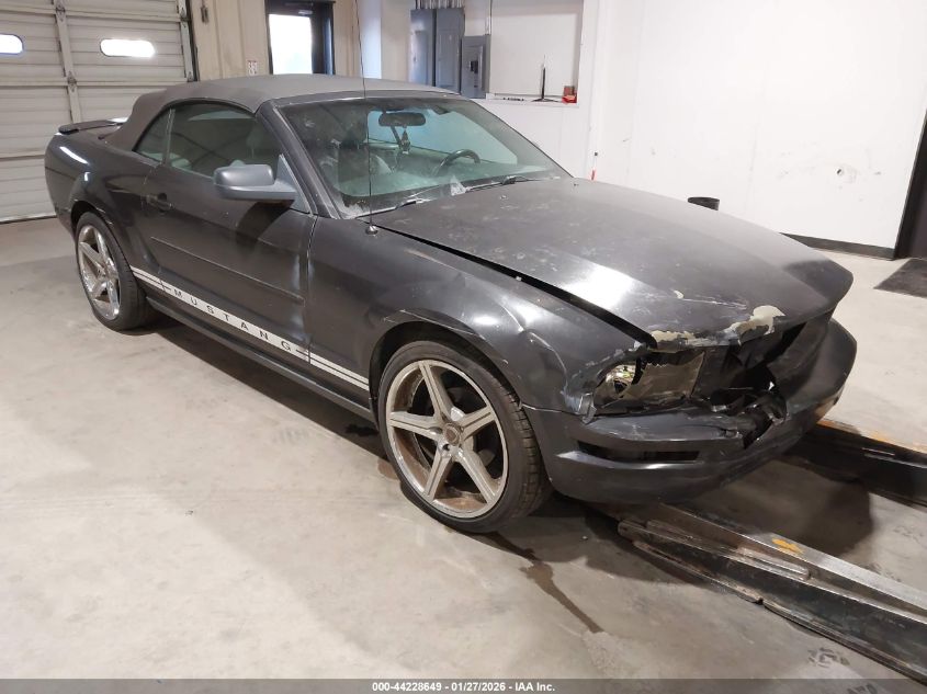 2007 Ford Mustang V6 Deluxe/V6 Premium
