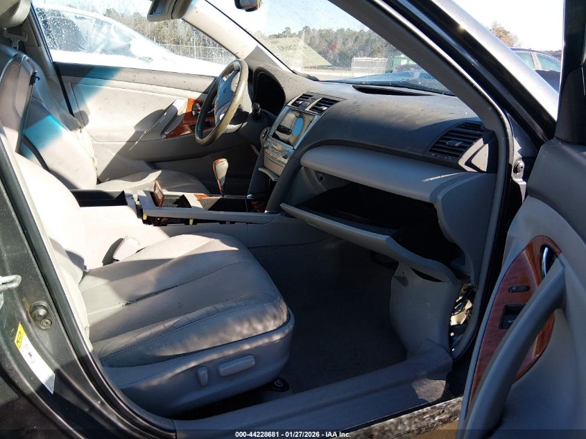 2011 Toyota Camry Xle V6