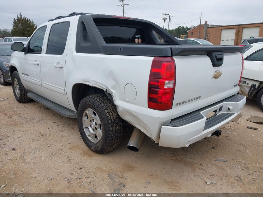 2011 Chevrolet Avalanche 5.3 1500 Ls White Lot 111044228725 Vin 3GNMCEE08BG365739