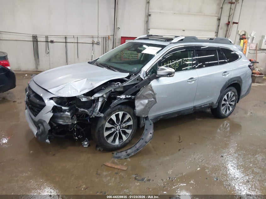 2025 Subaru Outback Touring