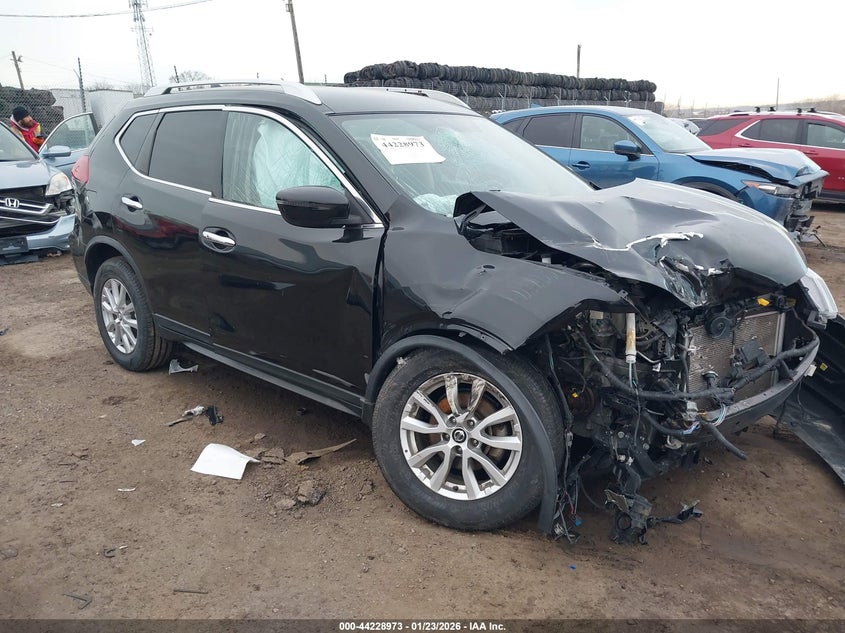 2018 Nissan Rogue Sv