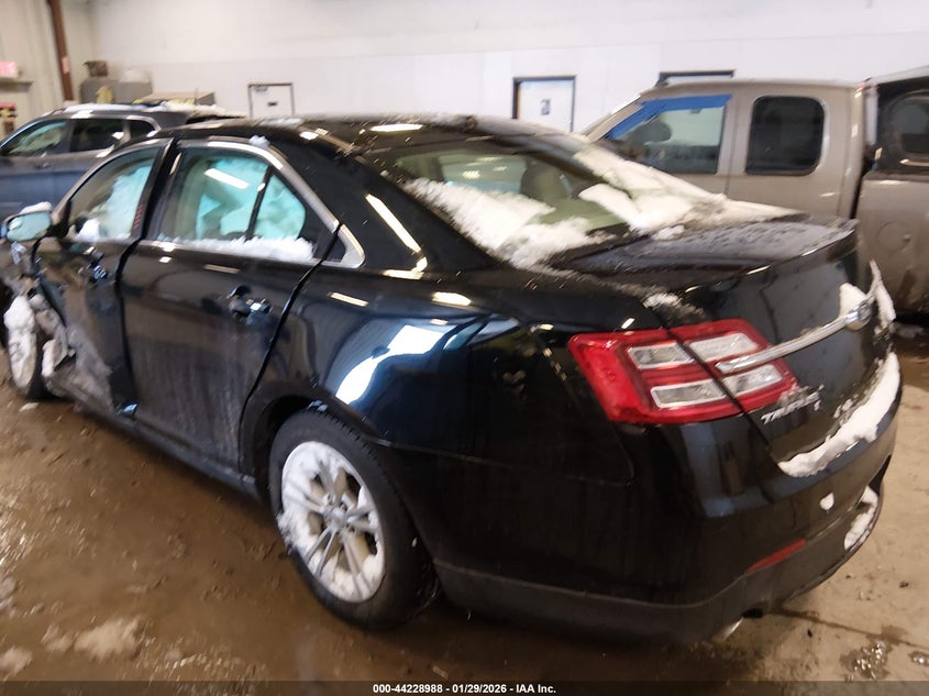 2017 Ford Taurus Sel