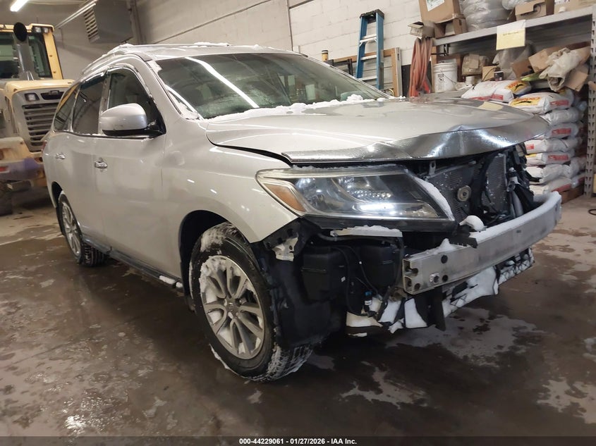 2016 Nissan Pathfinder S