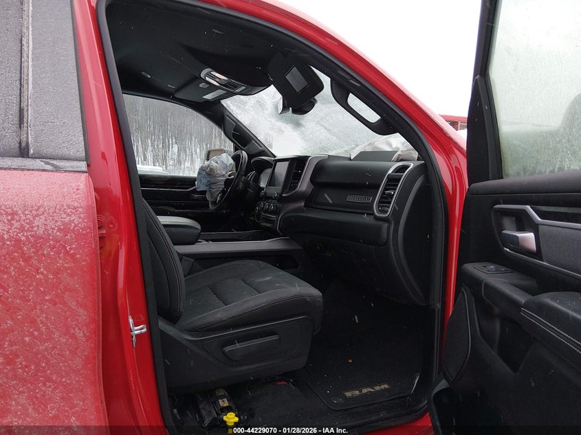 2022 Ram 1500 Big Horn 4X4 6'4 Box