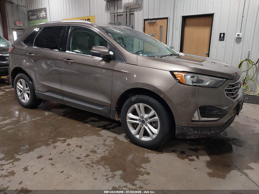2019 Ford Edge Sel