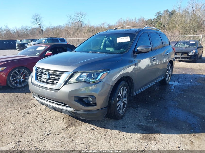 2017 Nissan Pathfinder Sl