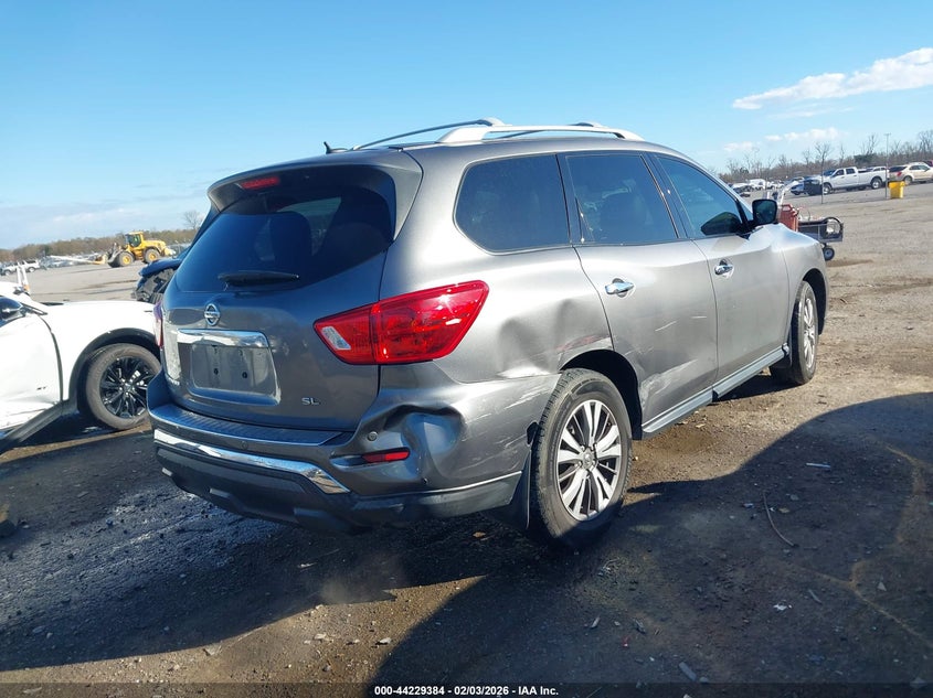 2017 Nissan Pathfinder Sl