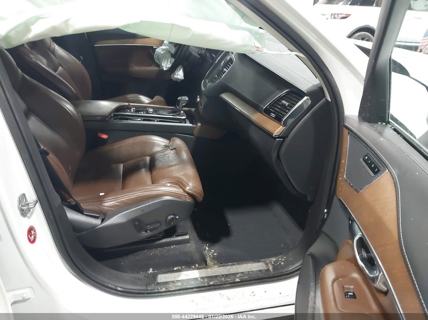 2018 Volvo Xc90 T6 Inscription