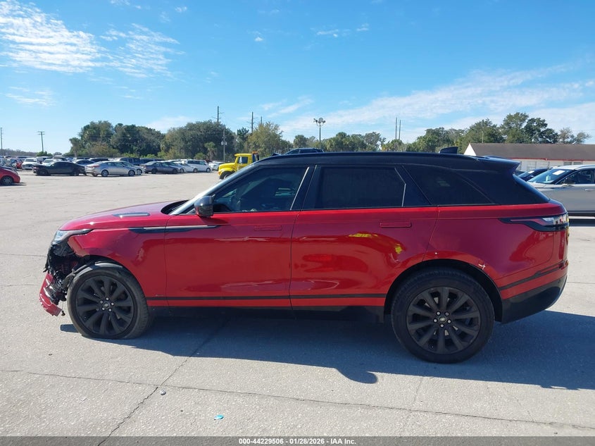 2018 Land Rover Range Rover Velar P250 Se R-Dynamic VIN: SALYL2RX1JA773957 Lot: 44229506
