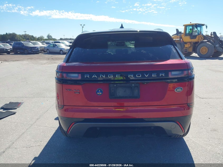 2018 Land Rover Range Rover Velar P250 Se R-Dynamic VIN: SALYL2RX1JA773957 Lot: 44229506