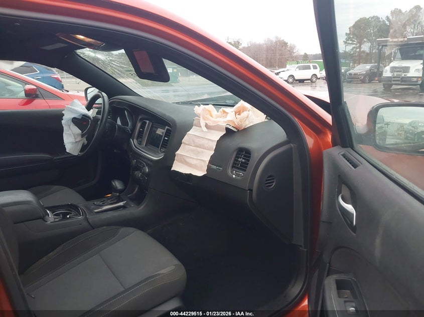 2020 Dodge Charger Sxt Rwd