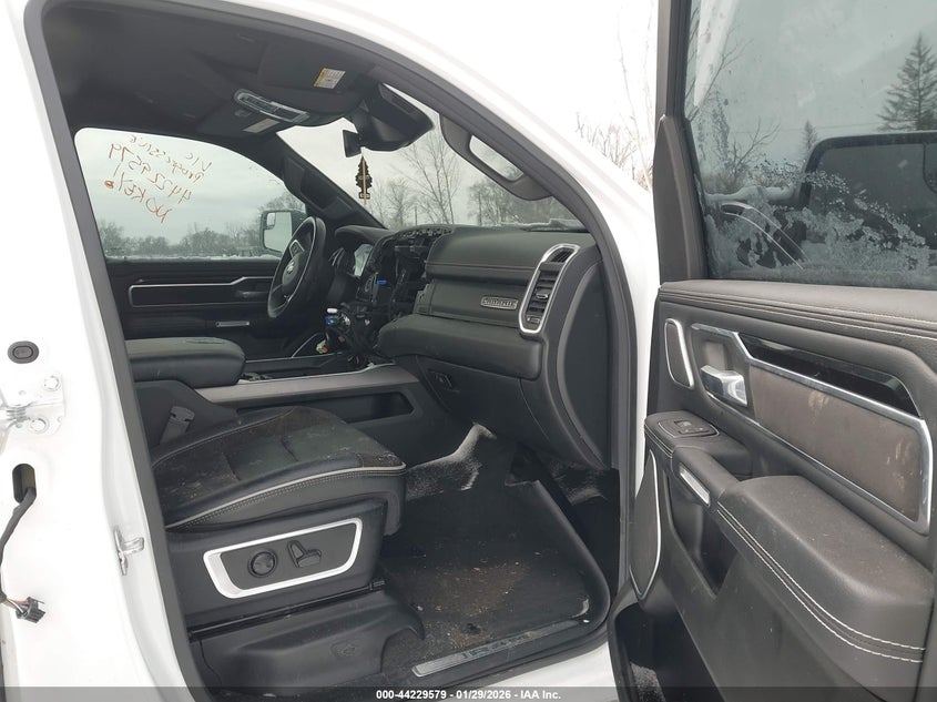 2022 Ram 1500 Laramie 4X4 5'7 Box