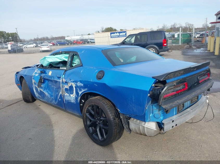 2023 Dodge Challenger Sxt