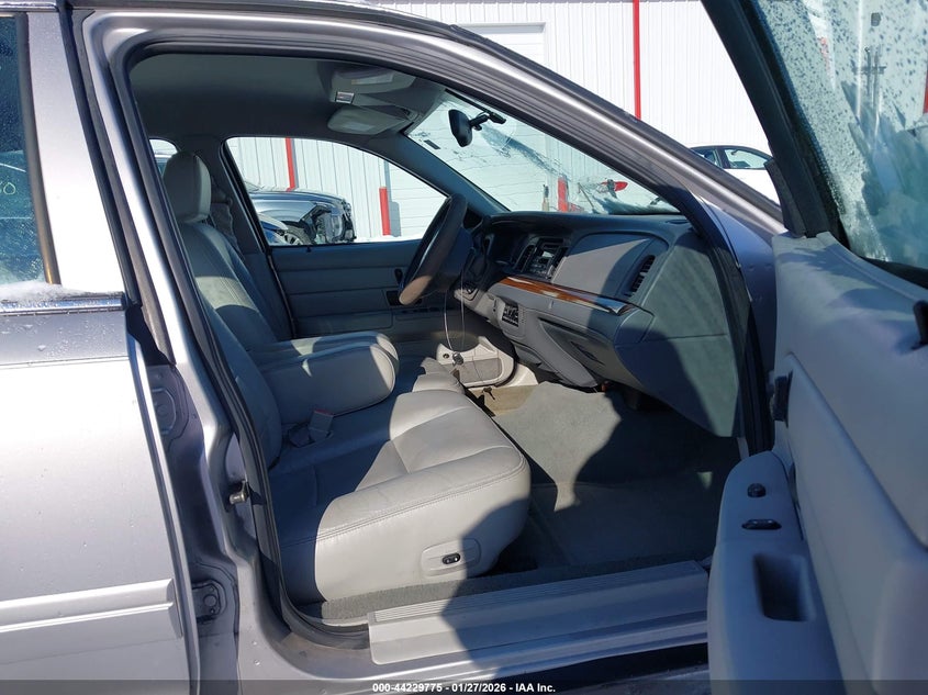 2005 Ford Crown Victoria Lx/Lx Sport