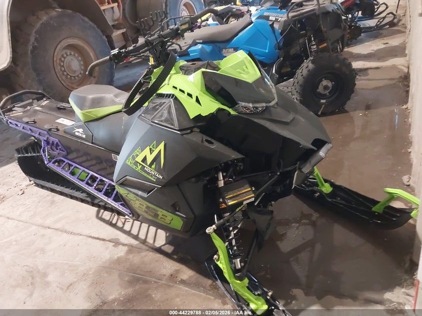 2025 Arctic Cat Mountain Cat 858