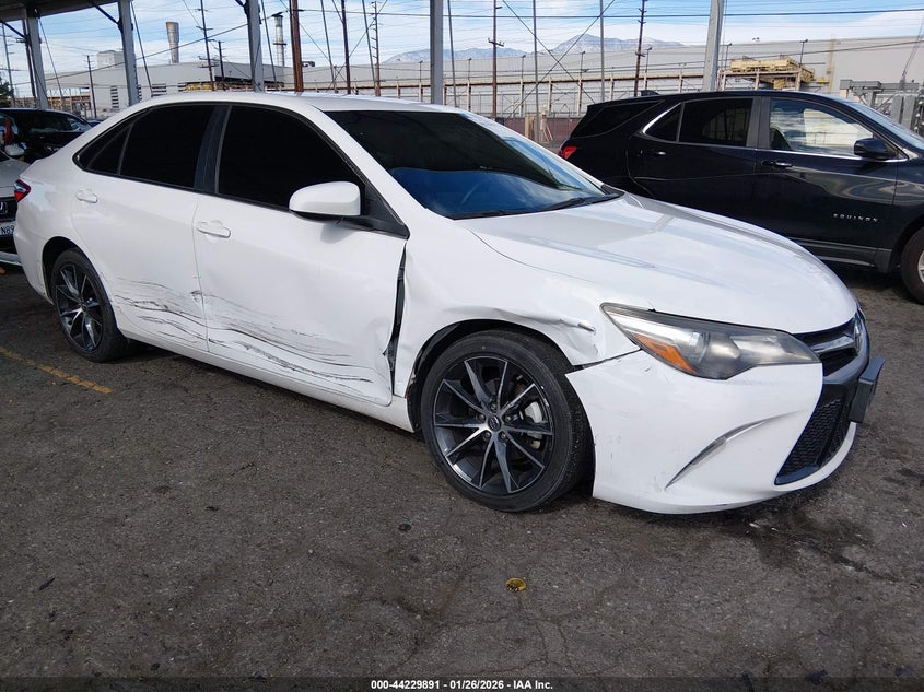 2017 Toyota Camry Xse