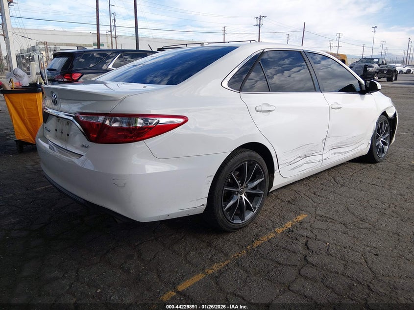 2017 Toyota Camry Xse