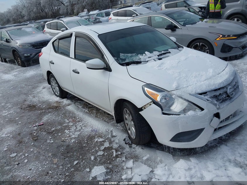 2016 Nissan Versa 1.6 S
