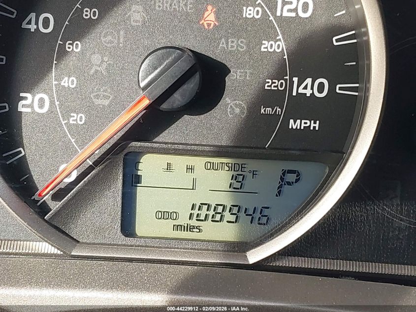 2015 Toyota Rav4 Le VIN: 2T3BFREV7FW259055 Lot: 44229912