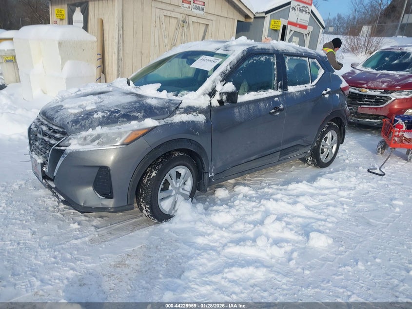 2023 Nissan Kicks S Xtronic Cvt