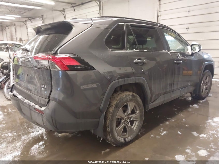 2025 Toyota Rav4 Xle