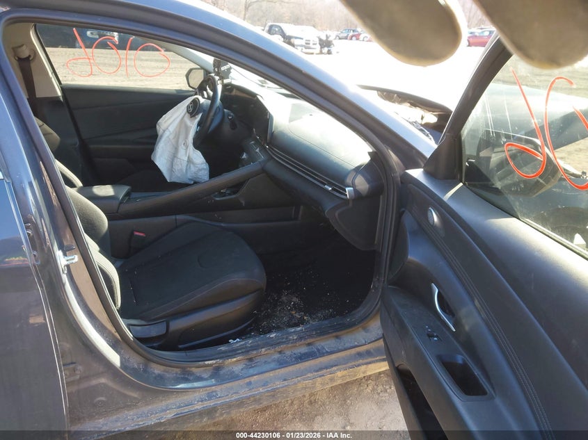 2025 Hyundai Elantra Sel Convenience