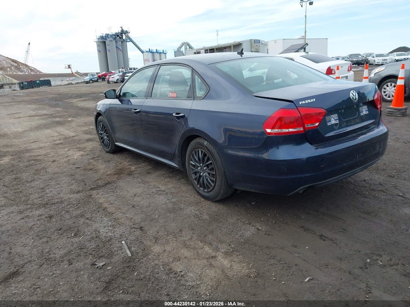 2014 Volkswagen Passat 1.8T S