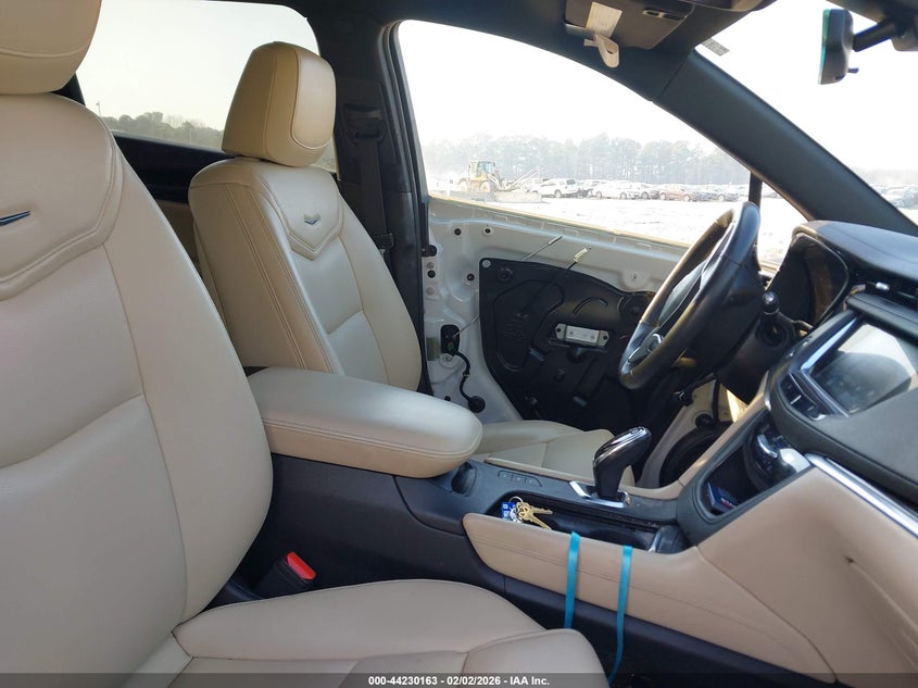 2018 Cadillac Xt5 Standard