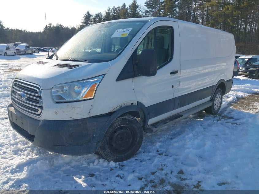Vin: 1ftnr1zm3fka88501, lot: 44726240, ford transit-250 20152