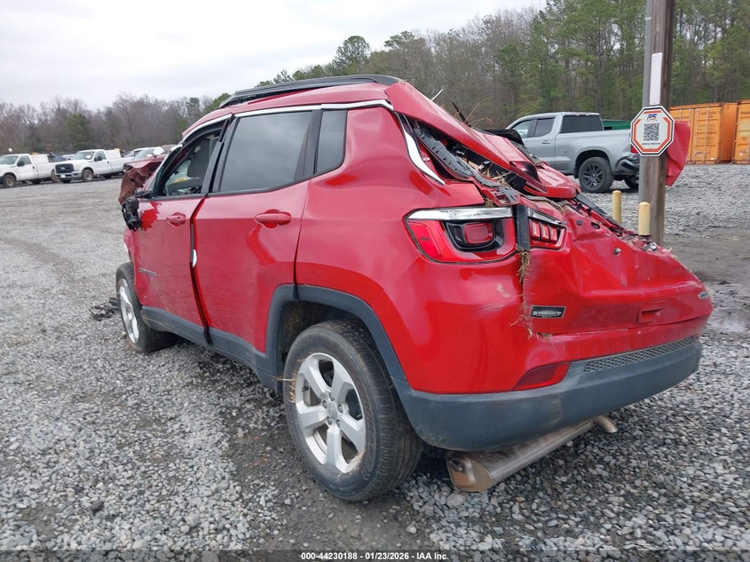 VIN 3C4NJCBB4JT139863 2018 JEEP COMPASS LATITUDE FWD