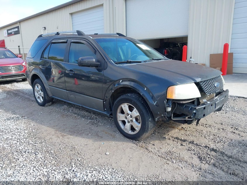 1FMDK02127GA35590 FORD FREESTYLE Photo 1