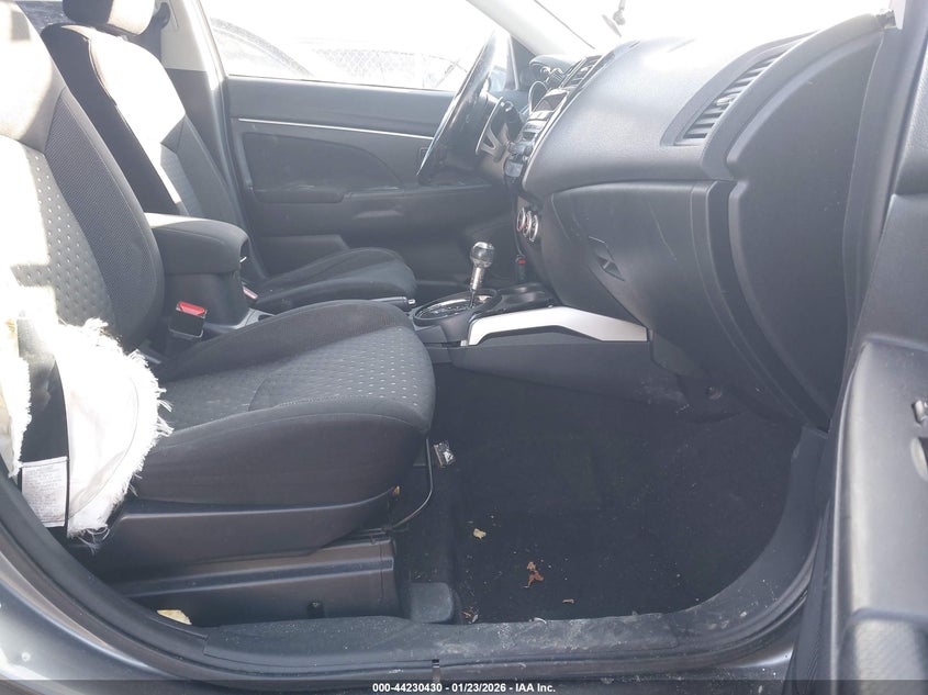 2011 Mitsubishi Outlander Sport Se