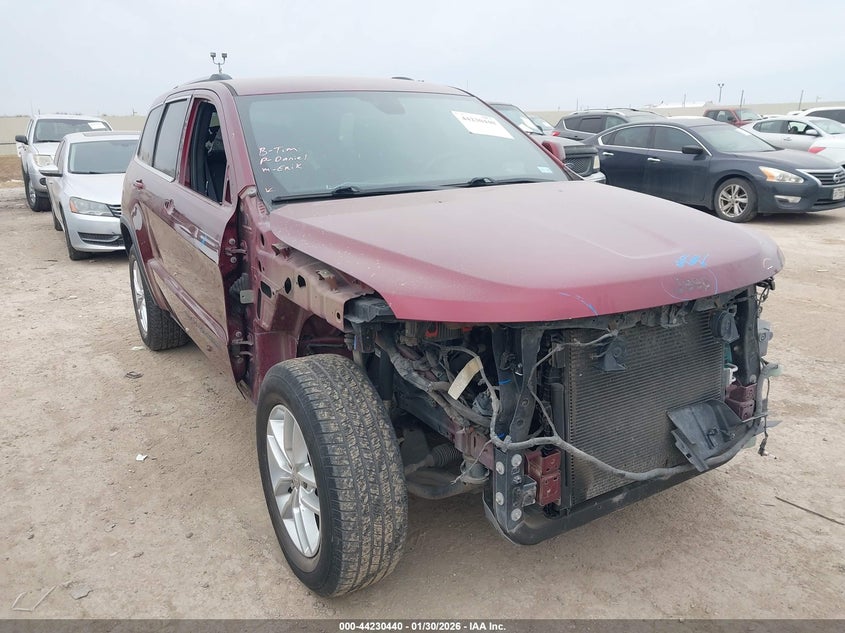 2017 Jeep Grand Cherokee Laredo 4X2