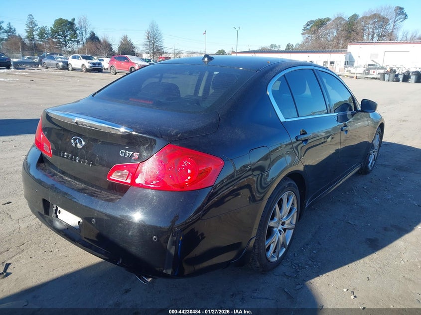 2012 Infiniti G37 Journey