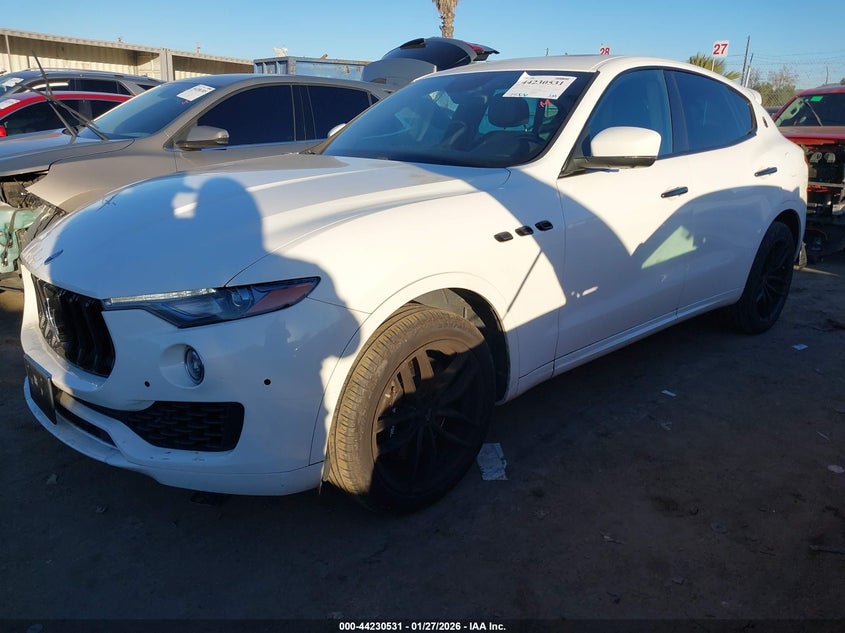 Vin: zn661yua4lx344742, lot: 44726602, maserati levante s 20202