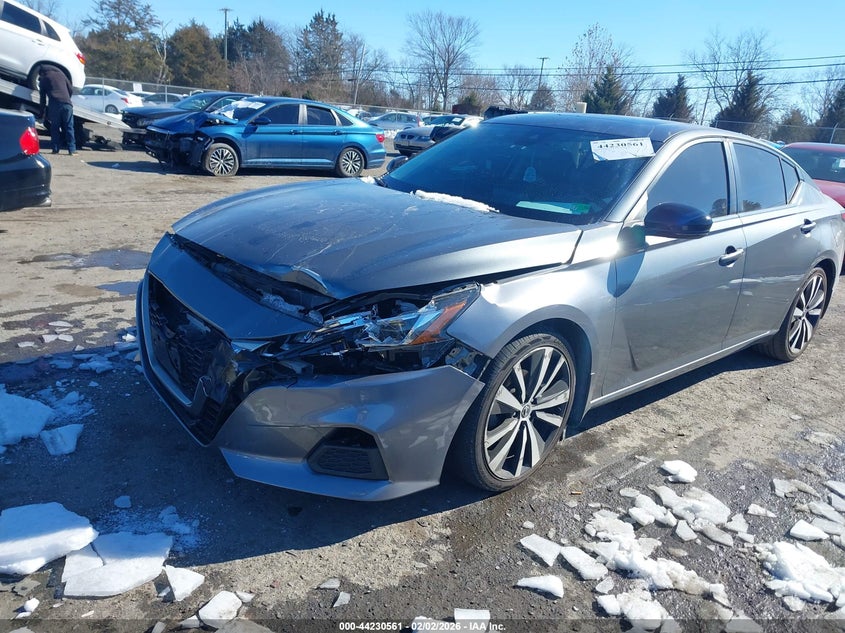 2020 Nissan Altima Sr Fwd