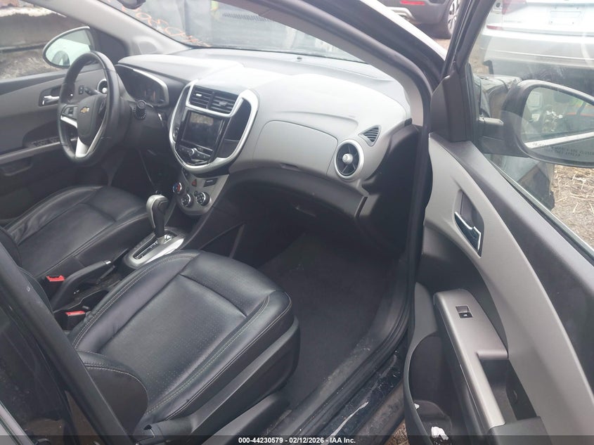 2019 Chevrolet Sonic Premier Auto