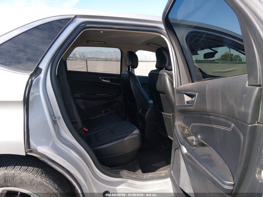 VIN 2FMPK3K94JBB68516 2018 FORD EDGE TITANIUM