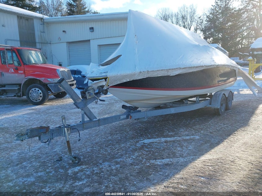 2007 COBALT 23' auction photo 2