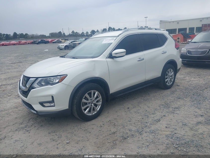 2017 Nissan Rogue Sv