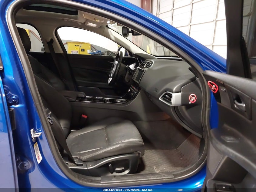 2017 Jaguar Xe 35T Premium