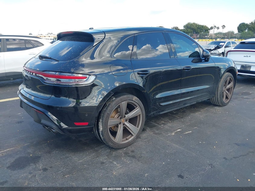 2022 Porsche Macan