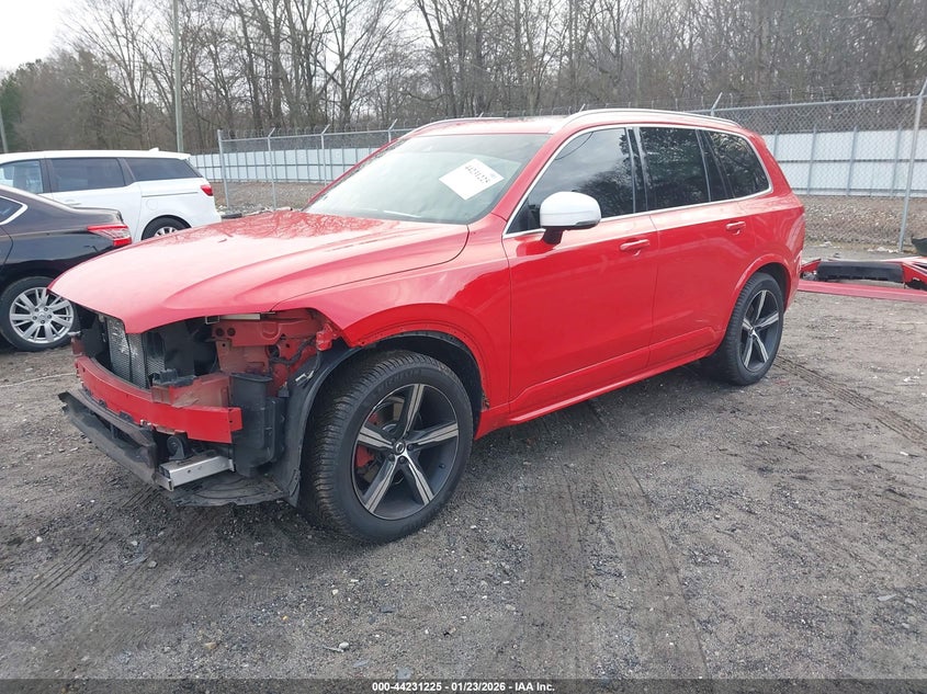 2016 Volvo Xc90 T6 R-Design