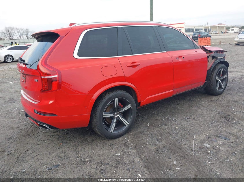 2016 Volvo Xc90 T6 R-Design